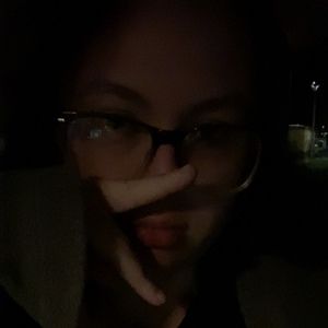 Meet your Posher, Addison